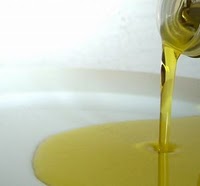 Natural Beauty Benefits of Olive Oil